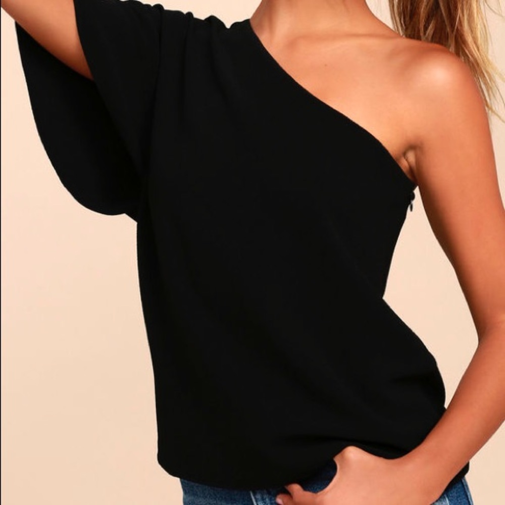 NWOT Lulus | Onto Something Black One-Shoulder Top